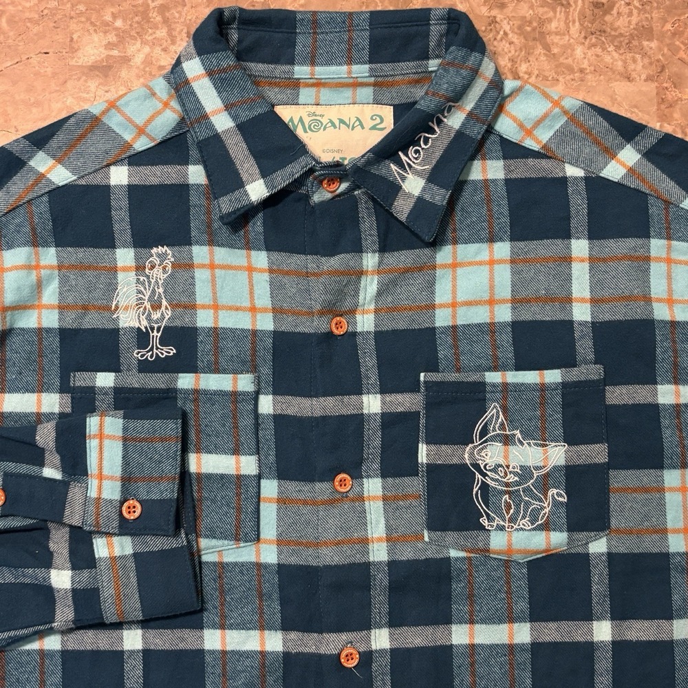 Disney Cakeworthy Flannel Shirt Adult XL Moana 2 Characters Ocean Is Calling